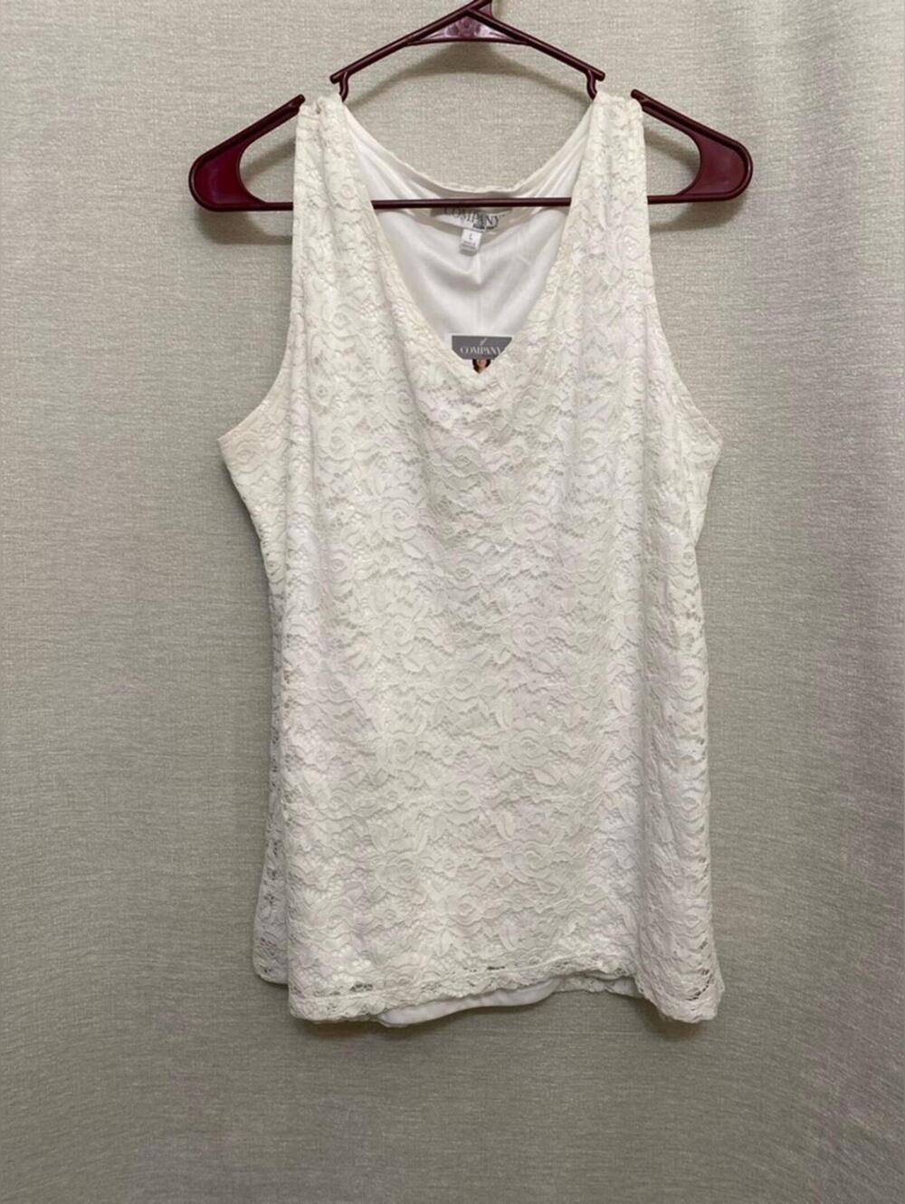 NWT Ellen Tracy White Lace Top